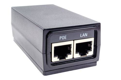 Exemple d'adaptateur PoE Power over Ethernet