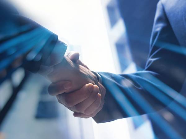 IP Systèmes signe un partenariat stratégique avec Darveen et enrichit son offre avec 5 tablettes industrielles durcies
