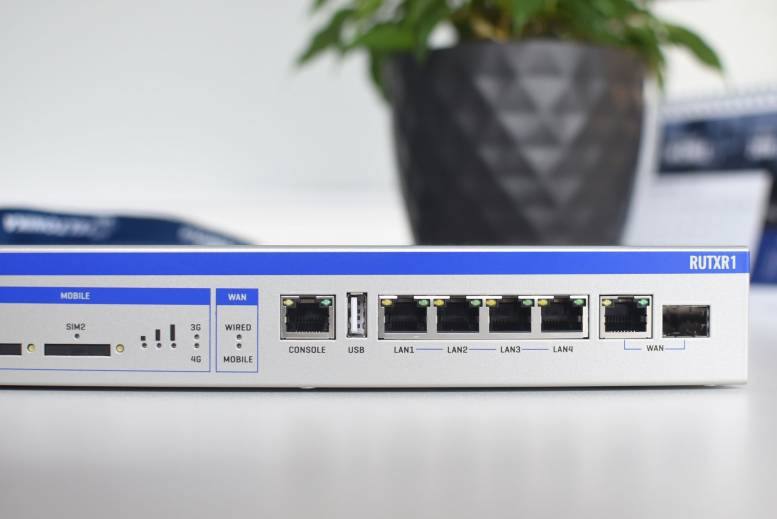 Caractéristiques du routeur Wi-Fi 5 Teltonika RUTXR1